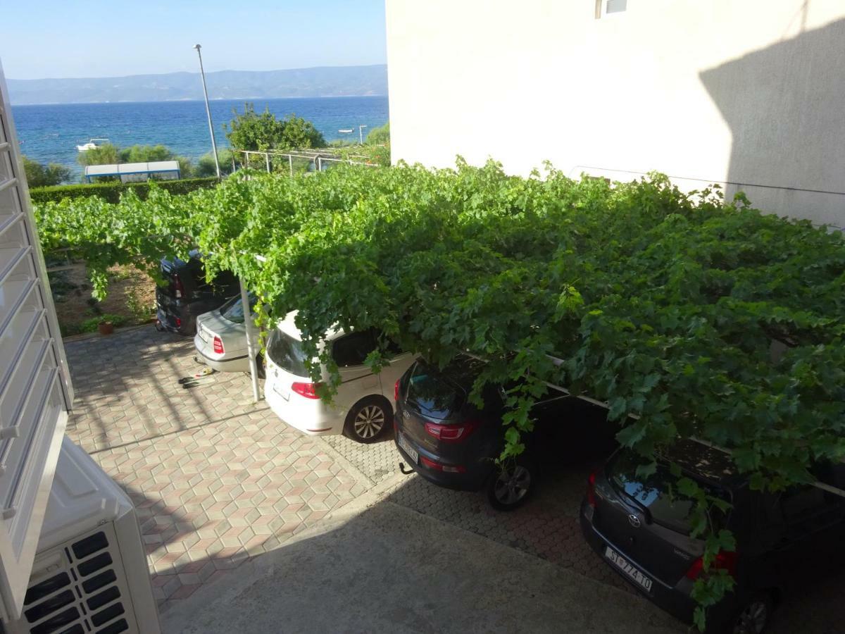 Apartment Duce Omiš Eksteriør bilde