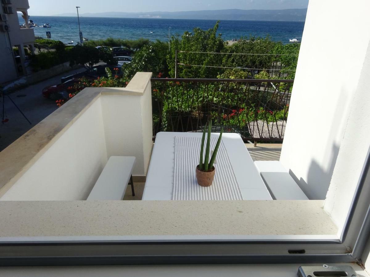 Apartment Duce Omiš Eksteriør bilde